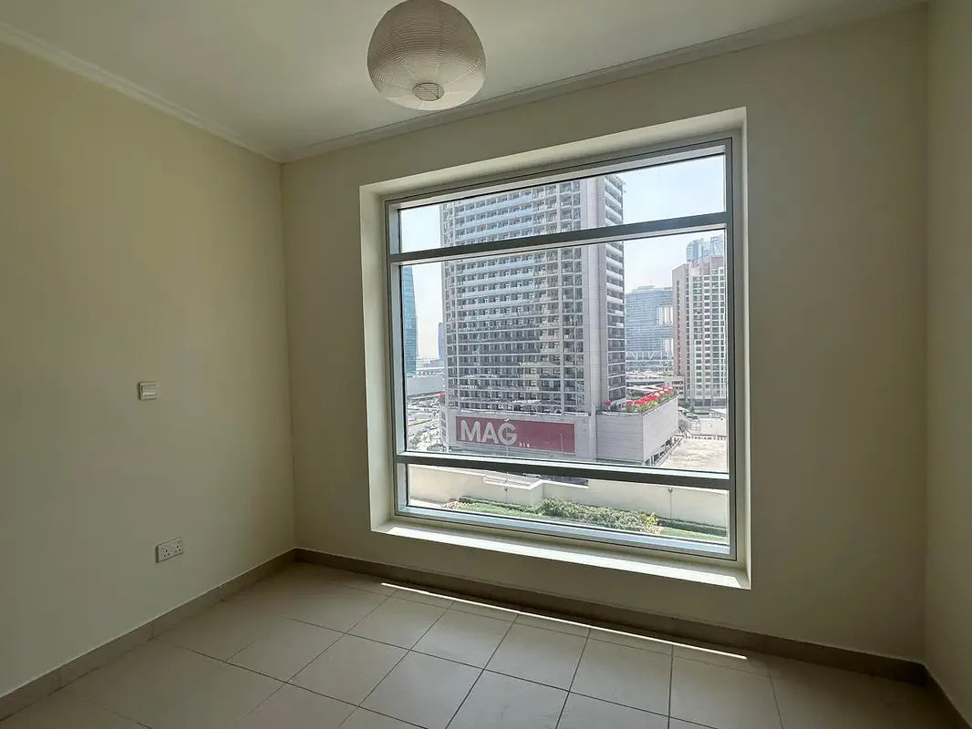 Burj Views C, Burj Views, Downtown Dubai, Dubai 1 Bed 2 Baths 909 sqft