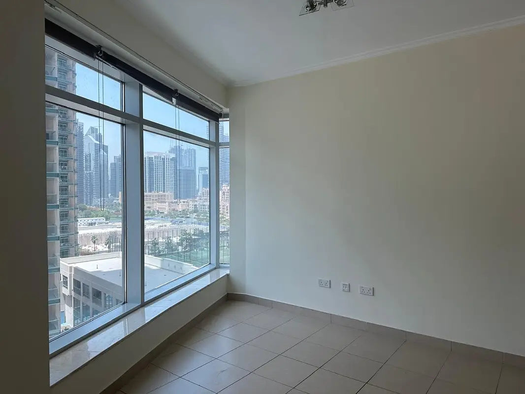 Burj Views C, Burj Views, Downtown Dubai, Dubai 1 Bed 2 Baths 909 sqft