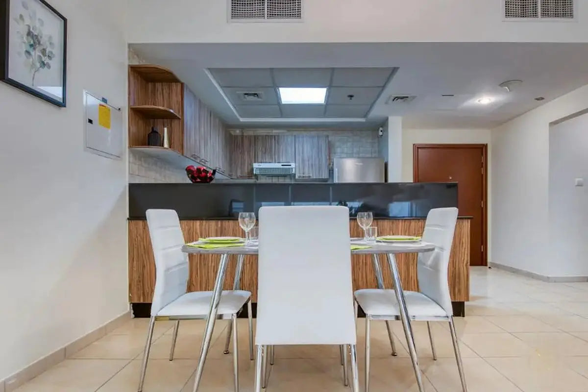 Burj Al Nujoom, Downtown Dubai, Dubai 1 Bed 2 Baths 811 sqft
