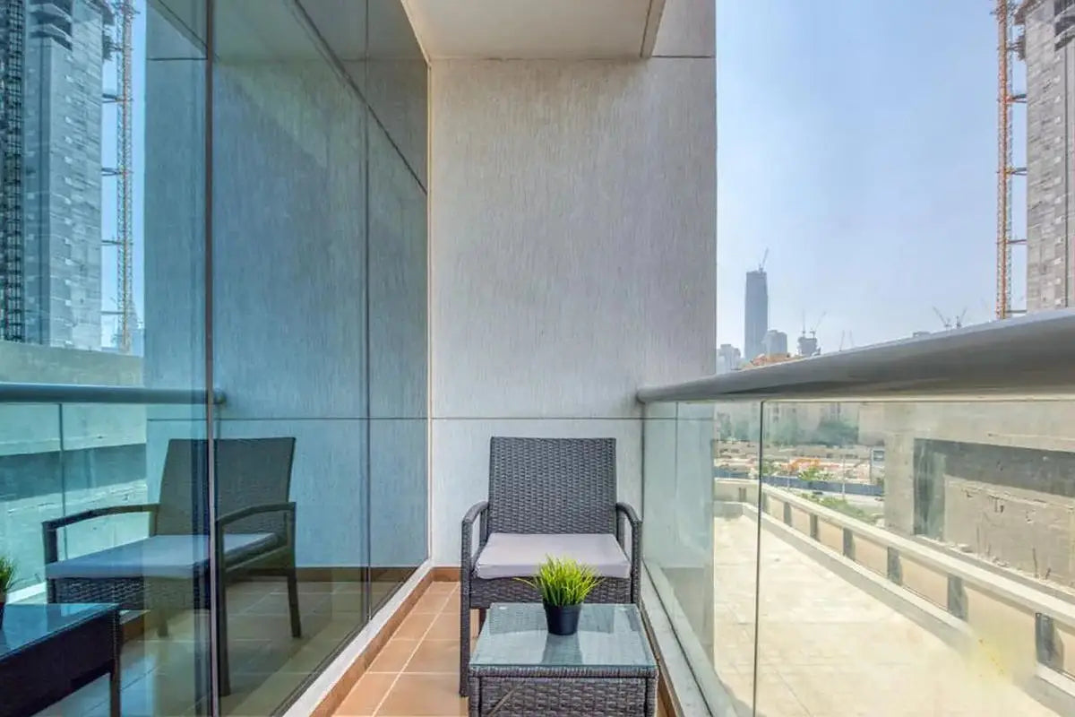 Burj Al Nujoom, Downtown Dubai, Dubai 1 Bed 2 Baths 811 sqft